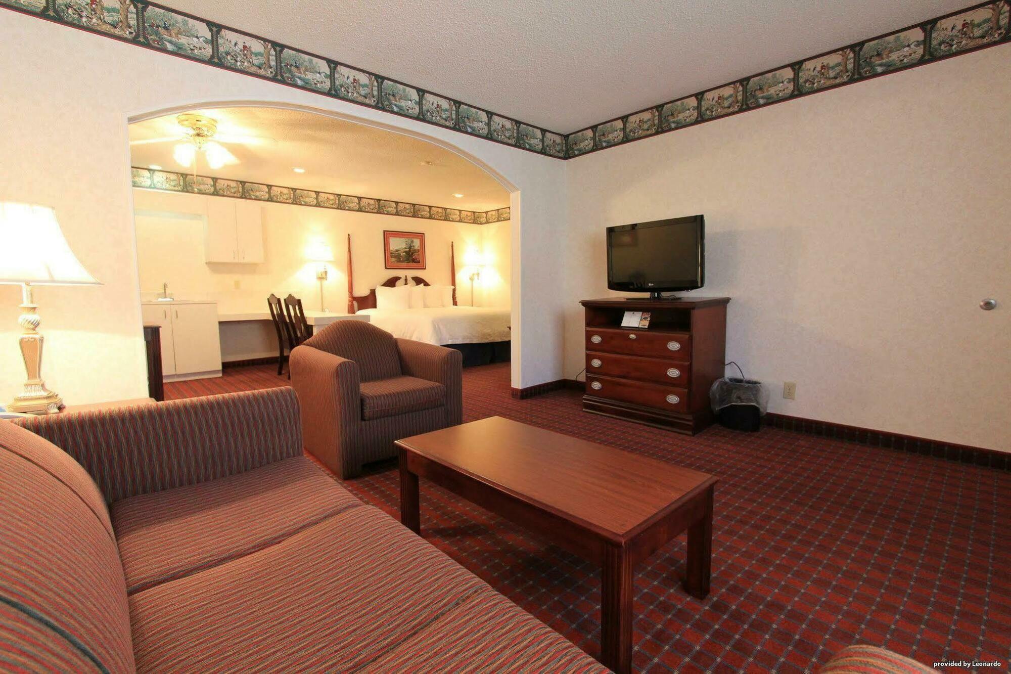 Irving Inn & Suites At Dfw Airport 외부 사진